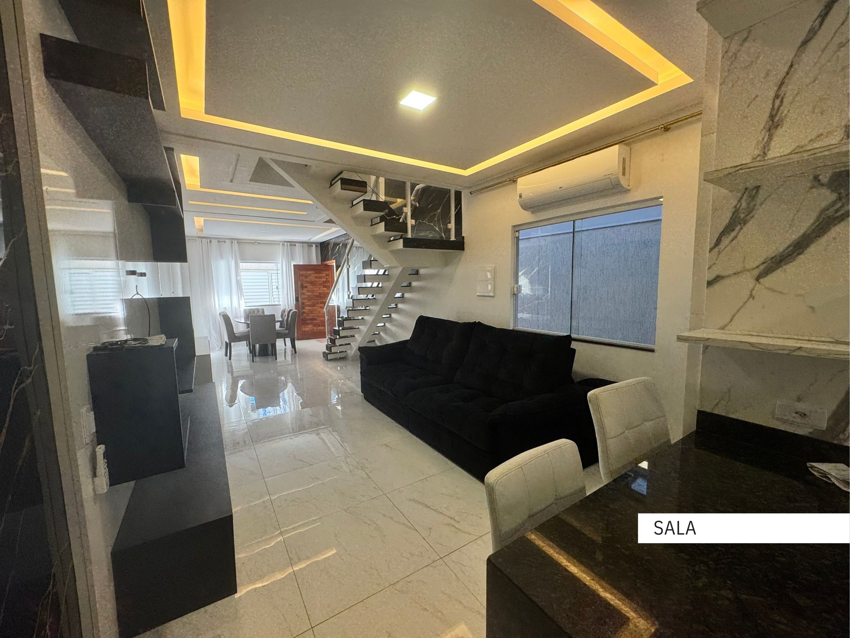 Imagem Sobrado com 3 Quartos à Venda, 150 m² em Ocian - Praia Grande