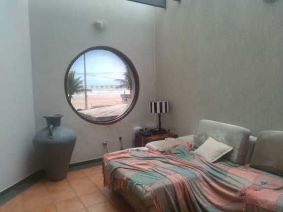 Imagem Sobrado com 4 Quartos à Venda, 417 m² em Centro - Mongaguá