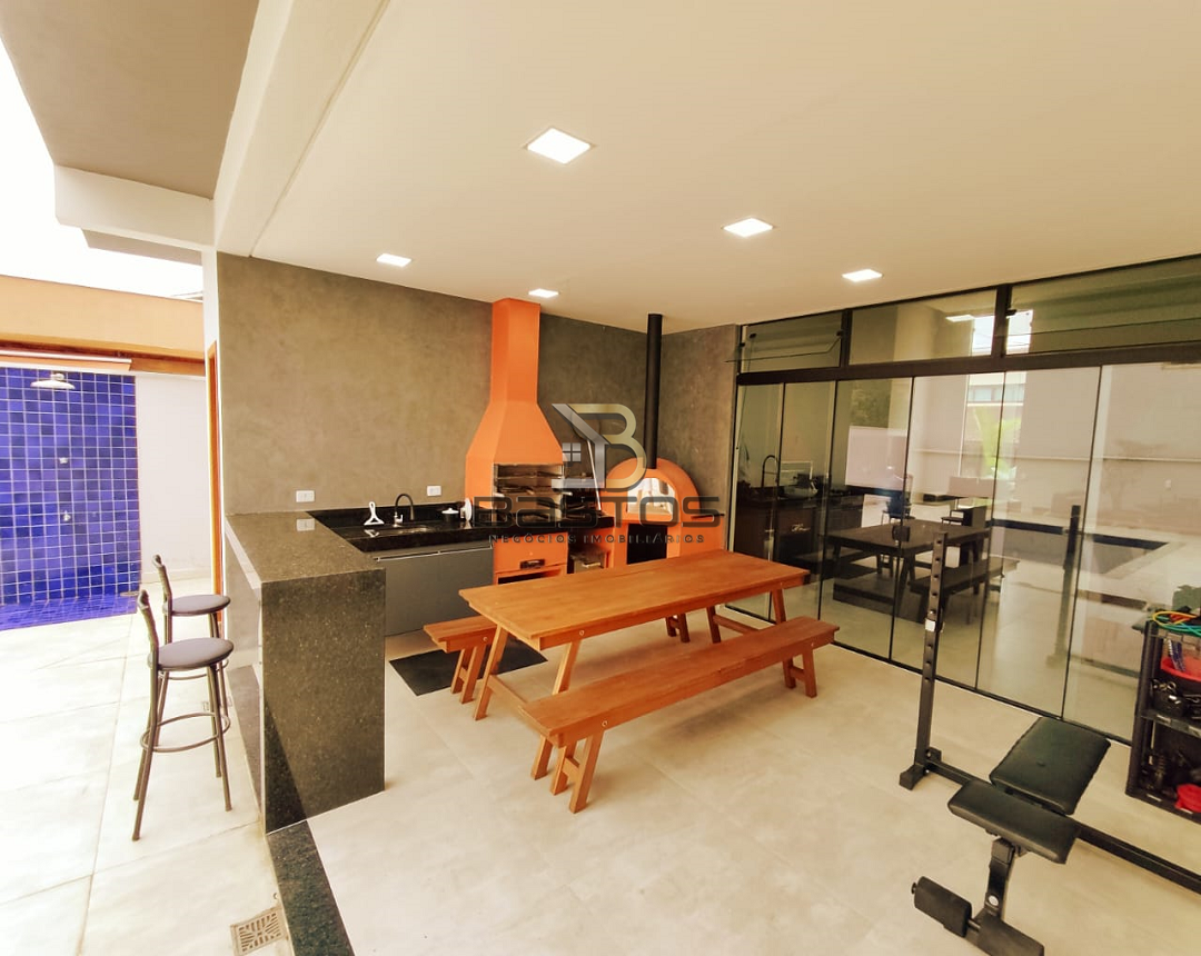 Foto do imóvel: Casa de Condomínio com 4 Quartos à Venda, 400 m² em Horto Florestal - Ubatuba