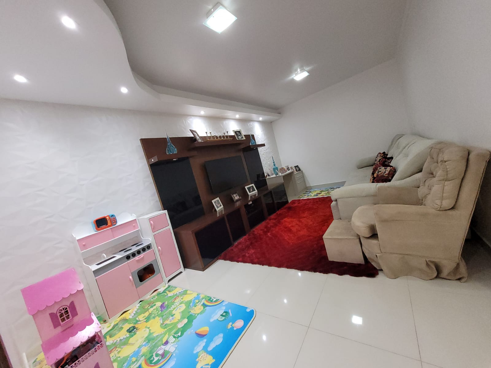 Foto do imóvel: Casa com 3 Quartos à Venda, 320 m² em Mogi Moderno - Mogi das Cruzes