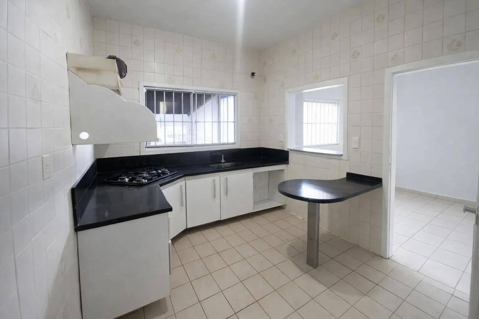 Imagem Sobrado com 3 Quartos à Venda, 240 metros em Jaraguá Esquerdo - Jaraguá do Sul