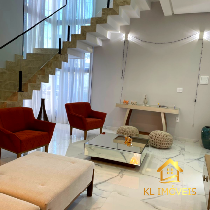 Imagem Casa de Condomínio com 4 Quartos à Venda, 320 m²em Ponta Negra - Manaus