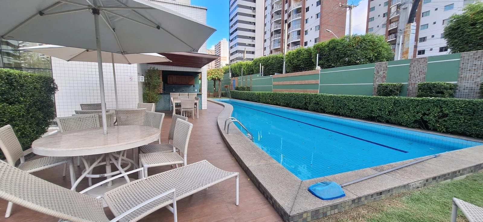 Imagem Apartamento com 2 Quartos à Venda, 62 m² em Meireles - Fortaleza