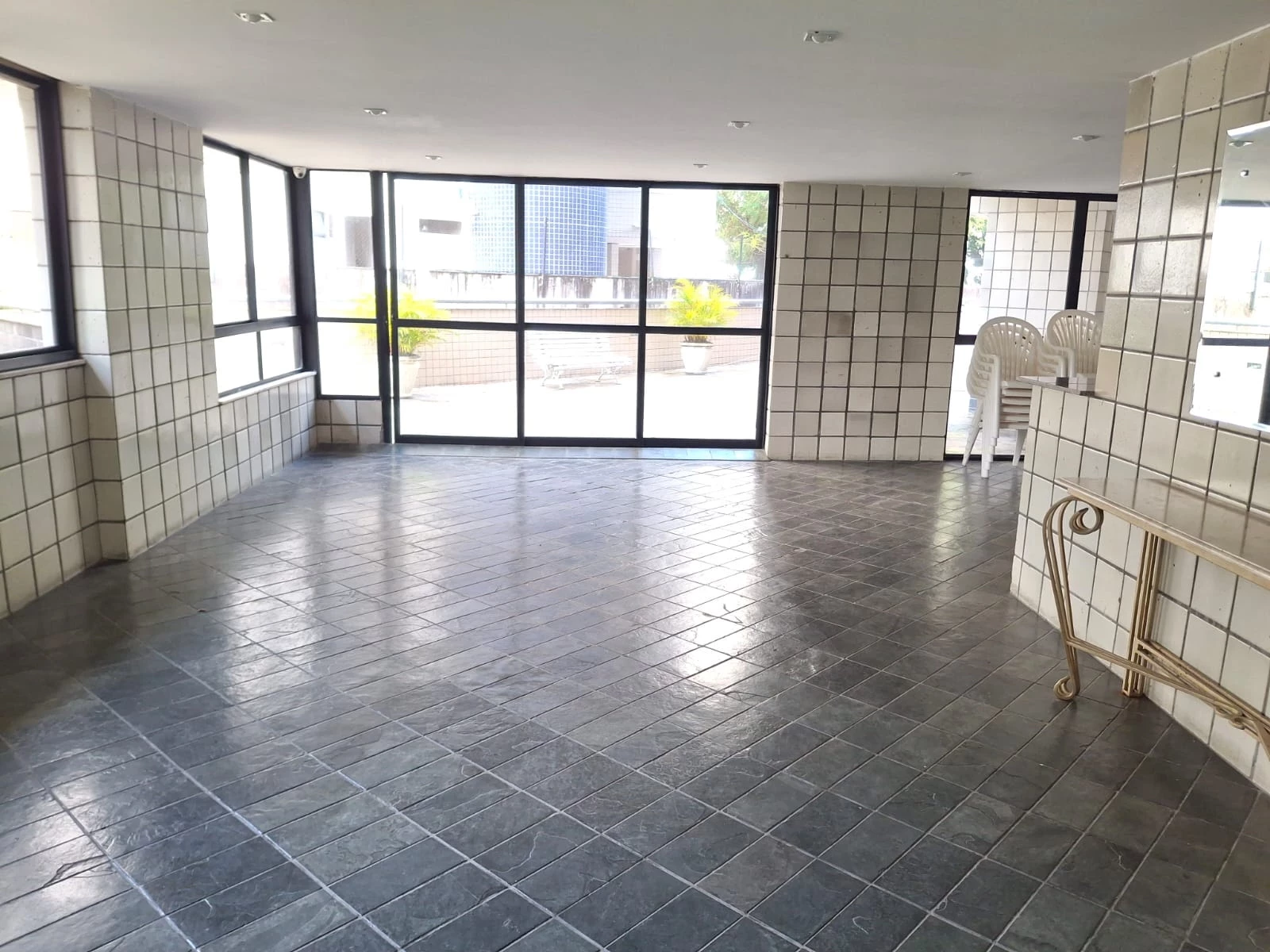Imagem Apartamento com 3 Quartos à Venda, 191 m² em Tamarineira - Recife