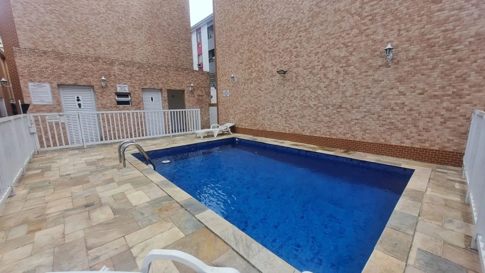 Casa de Condomínio com 2 Quartos à Venda, 106 m² em Marapé - Santos