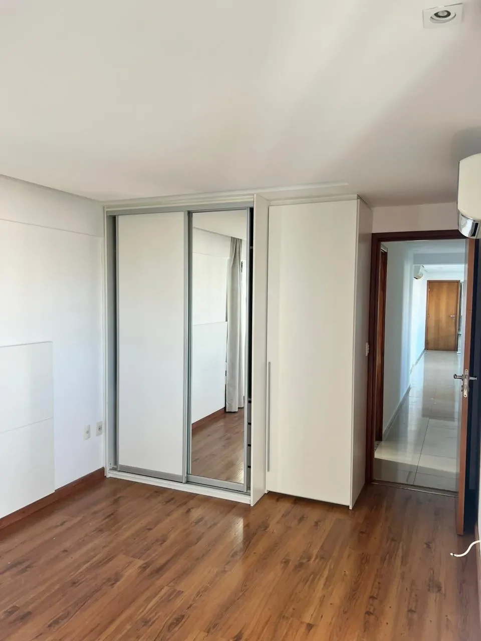 Imagem Apartamento com 3 Quartos à Venda, 101 m² em Casa Forte - Recife