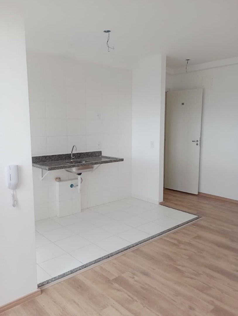 Imagem Apartamento com 2 Quartos à Venda, 43 m² em Santa Maria - Santo André