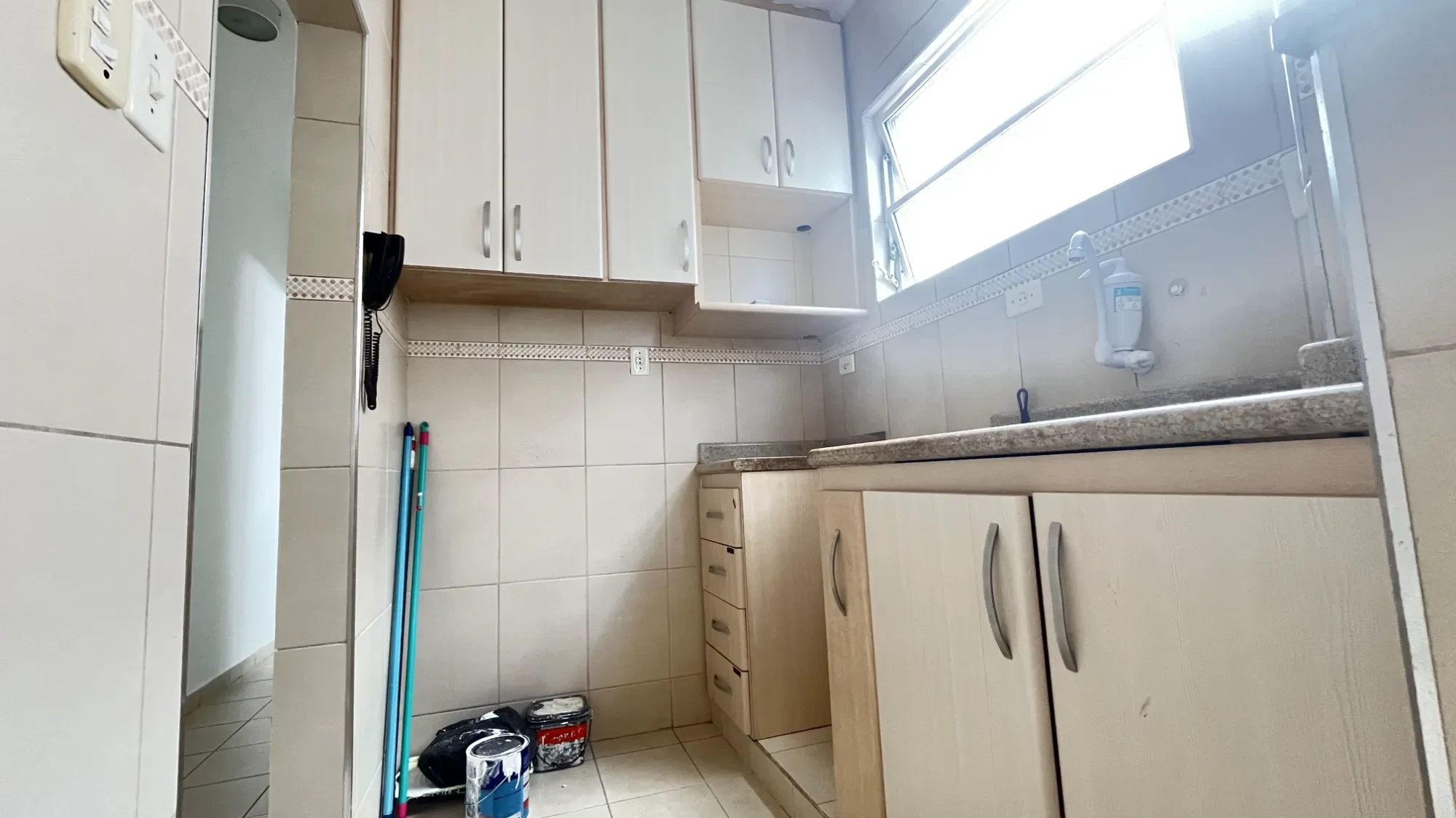 Imagem Apartamento com 1 Quarto à Venda ou Locação, 48 m² em Gonzaga - Santos