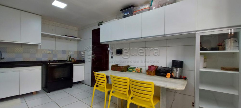 Imagem Chácara com 4 Quartos à Venda,  em Aldeia dos Camarás - Camaragibe