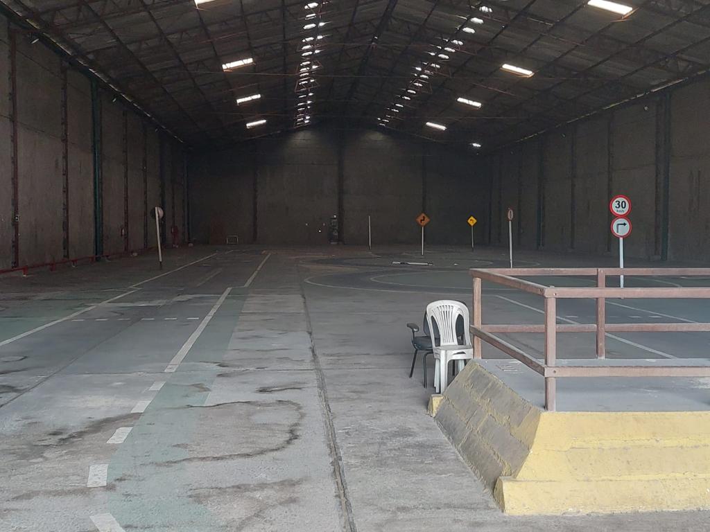 Imagem Galpão para Alugar, 2.106 m²em Tabuleiro do Martins - Maceió