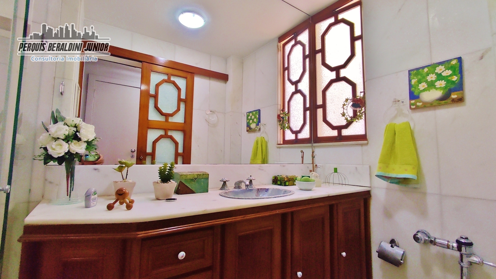 Imagem Apartamento com 3 Quartos à Venda, 140 m²em Icaraí - Niterói