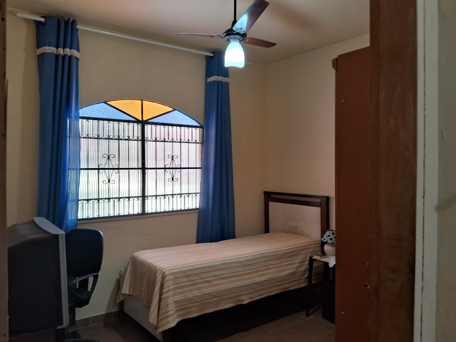 Foto do imóvel: Casa com 2 Quartos à Venda, 200 m² em Sepetiba - Rio de Janeiro