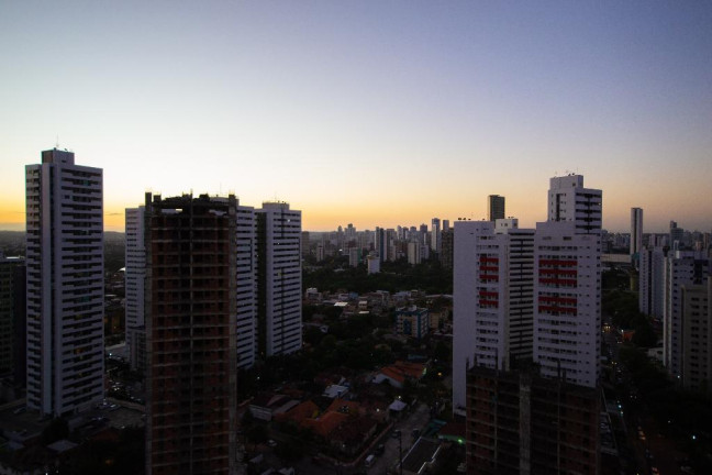 Imagem Apartamento com 3 Quartos à Venda, 96 m² em Torre - Recife