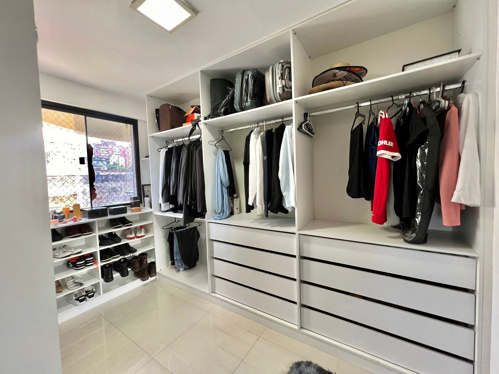 Imagem Apartamento com 4 Quartos à Venda, 175 m²em São Brás - Belém