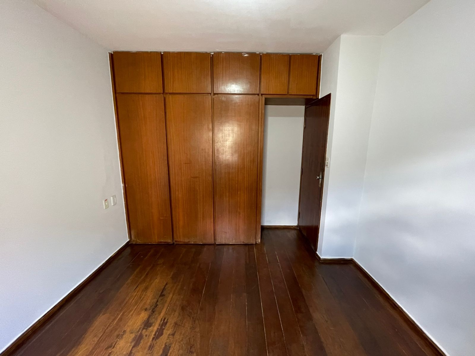 Imagem Casa com 4 Quartos à Venda, 135 m²em Vila Rocha - Rio Verde