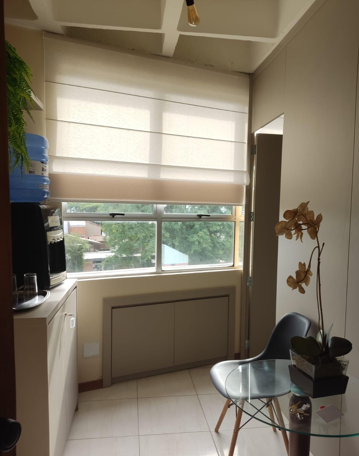 Imagem Sala Comercial à Venda ou Locação, 27 m² em Tristeza - Porto Alegre