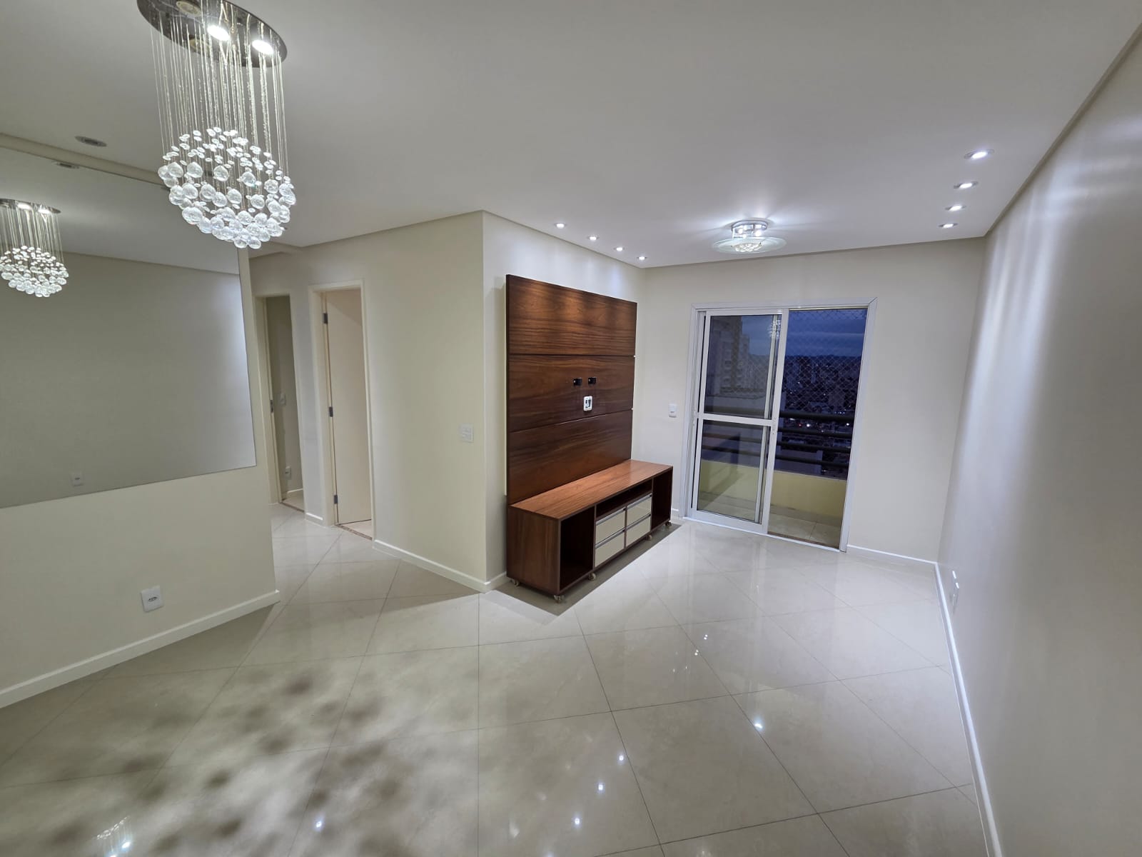 Foto do imóvel: Apartamento com 3 Quartos à Venda, 63 m² em  - 