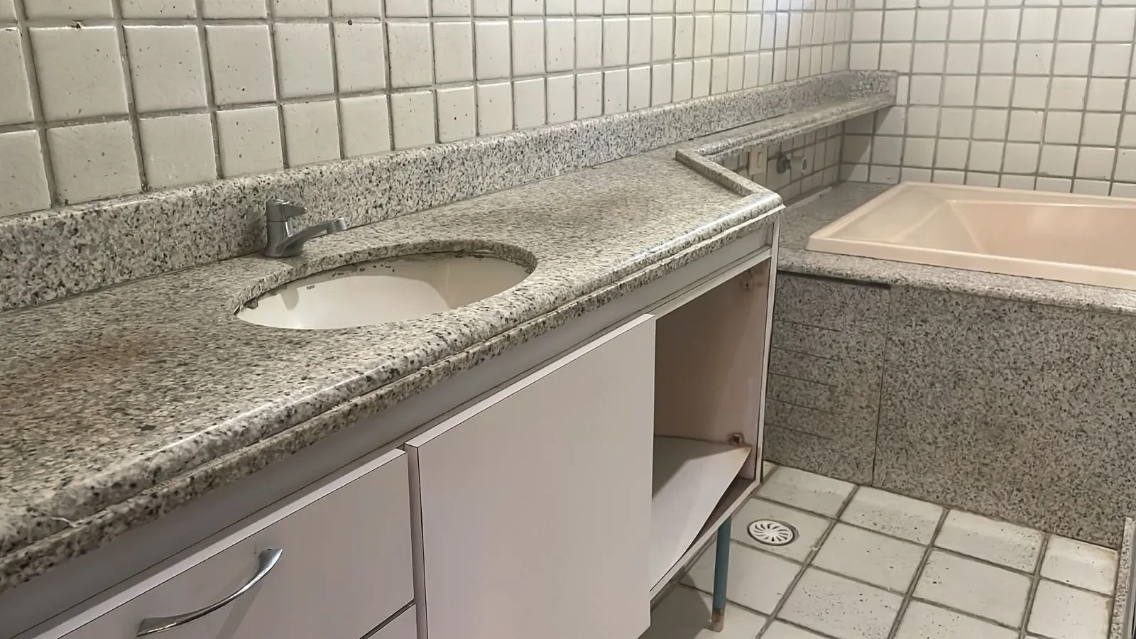 Foto do imóvel: Casa com 4 Quartos à Venda, 268 m² em Várzea - Recife