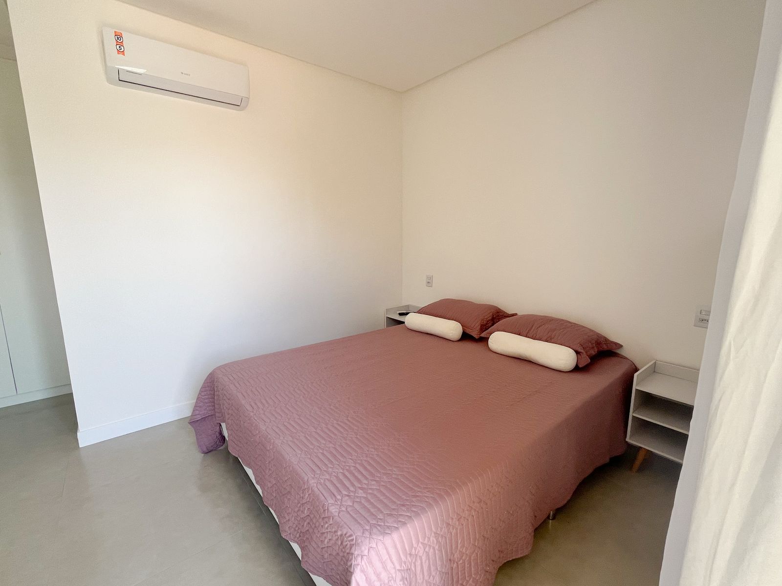 Foto do imóvel: Casa de Condomínio com 4 Quartos à Venda, 398 m² em Vale do Landirana (Abrantes) - Camaçari