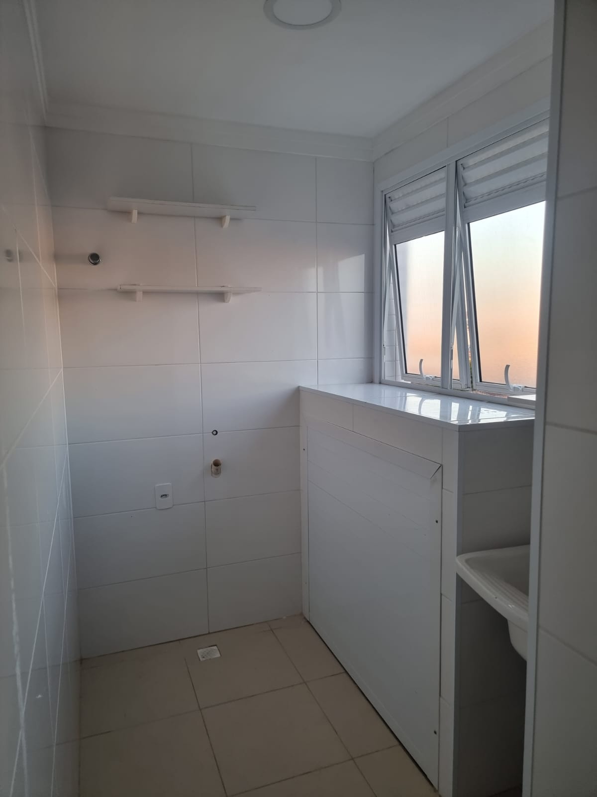 Imagem Apartamento com 2 Quartos à Venda, 54 m²em Aparecida - Santos