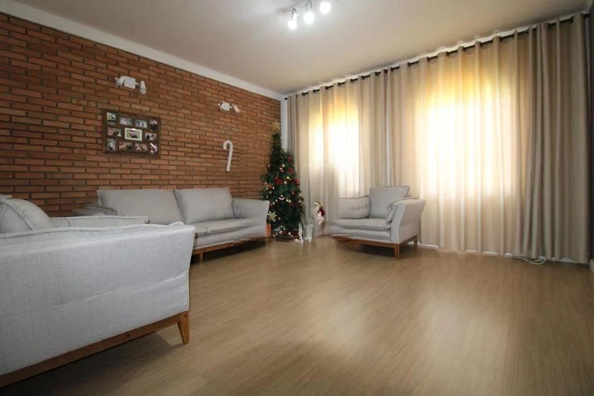Casa com 3 Quartos à Venda, 200 m² em Jardim Santa Genebra - Campinas