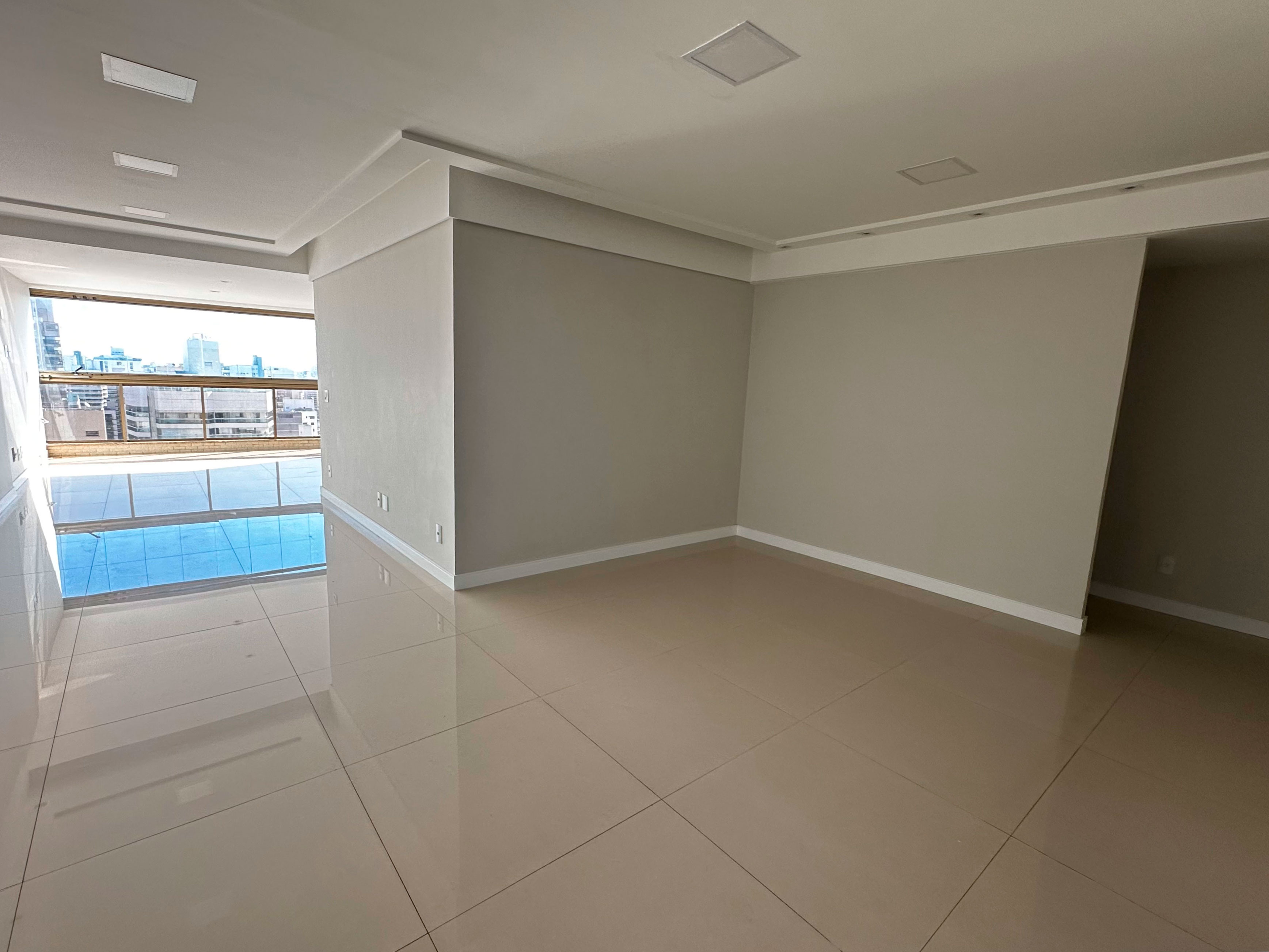 Imagem Apartamento com 4 Quartos à Venda, 198 m²em Praia da Costa - Vila Velha