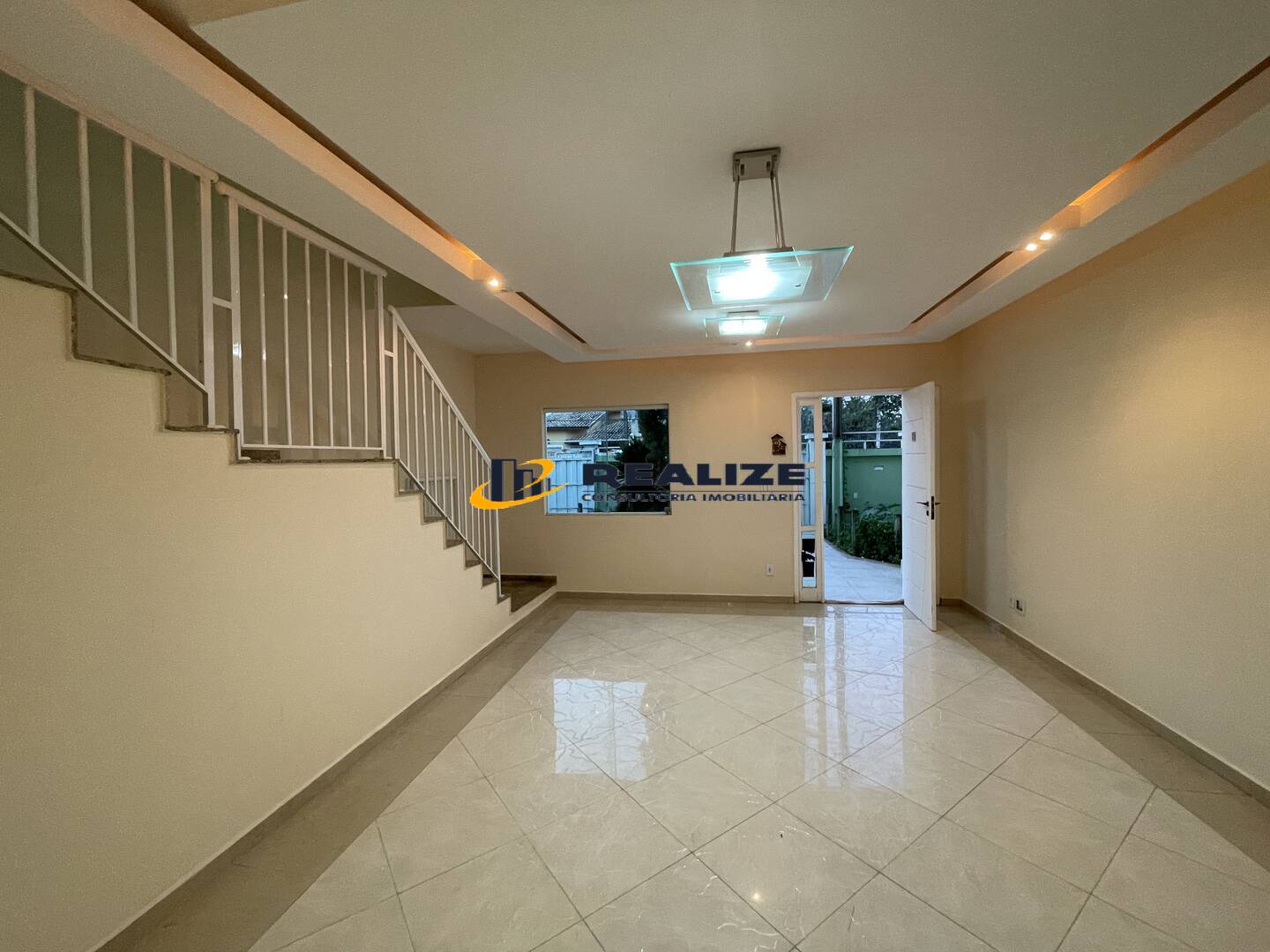 Imagem Casa com 4 Quartos à Venda, 220 m²em Jardim das Acácias - Campos dos Goytacazes