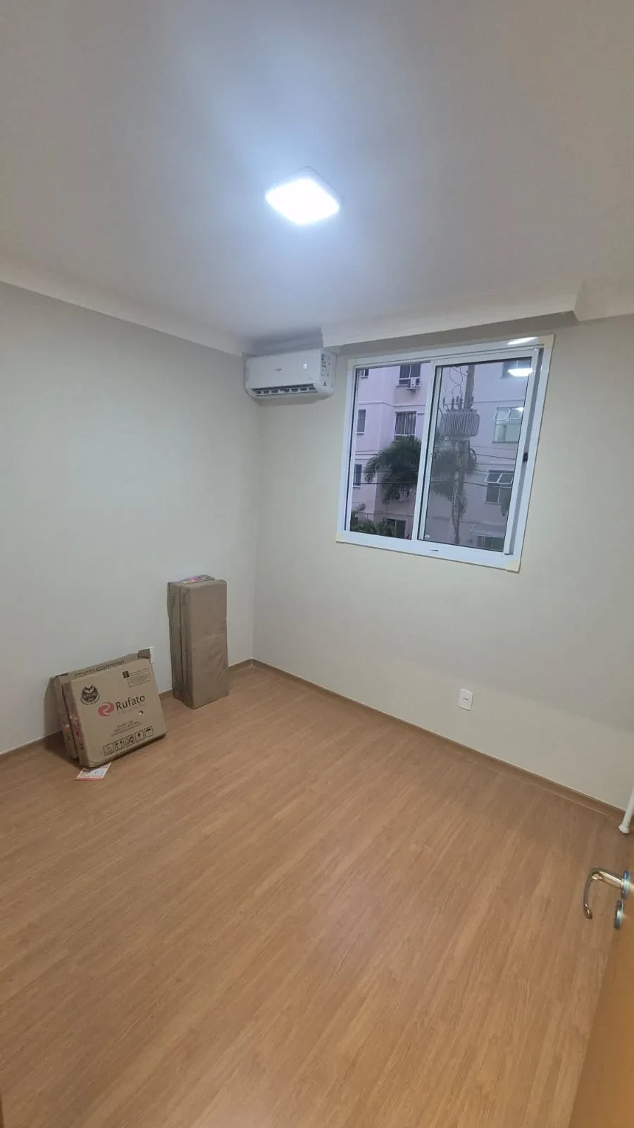 Imagem Apartamento com 2 Quartos à Venda, 44 m² em Centro - Lauro de Freitas