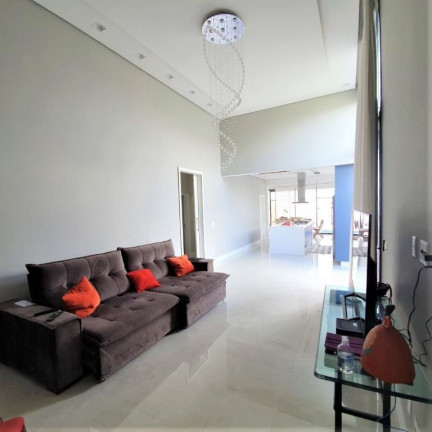 Imagem Casa com 3 Quartos à Venda, 205 m² em Swiss Park - Campinas