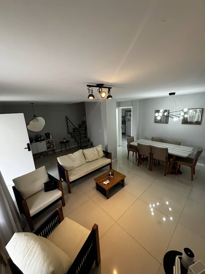 Imagem Casa de Condomínio com 4 Quartos à Venda, 160 m² em Recreio dos Bandeirantes - Rio de Janeiro