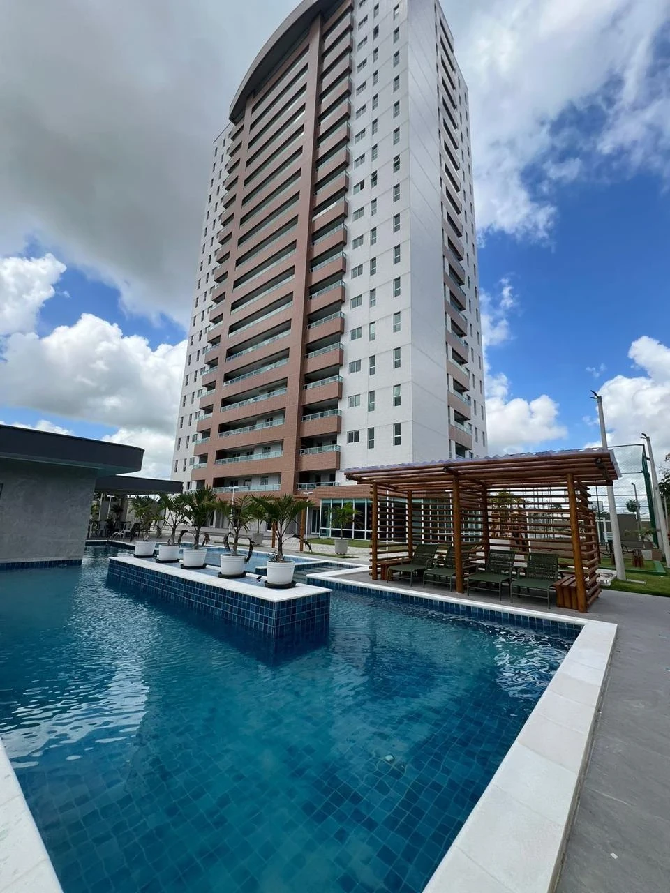 Foto do imóvel: Apartamento com 3 Quartos à Venda, 77 m² em Centro - Eusébio