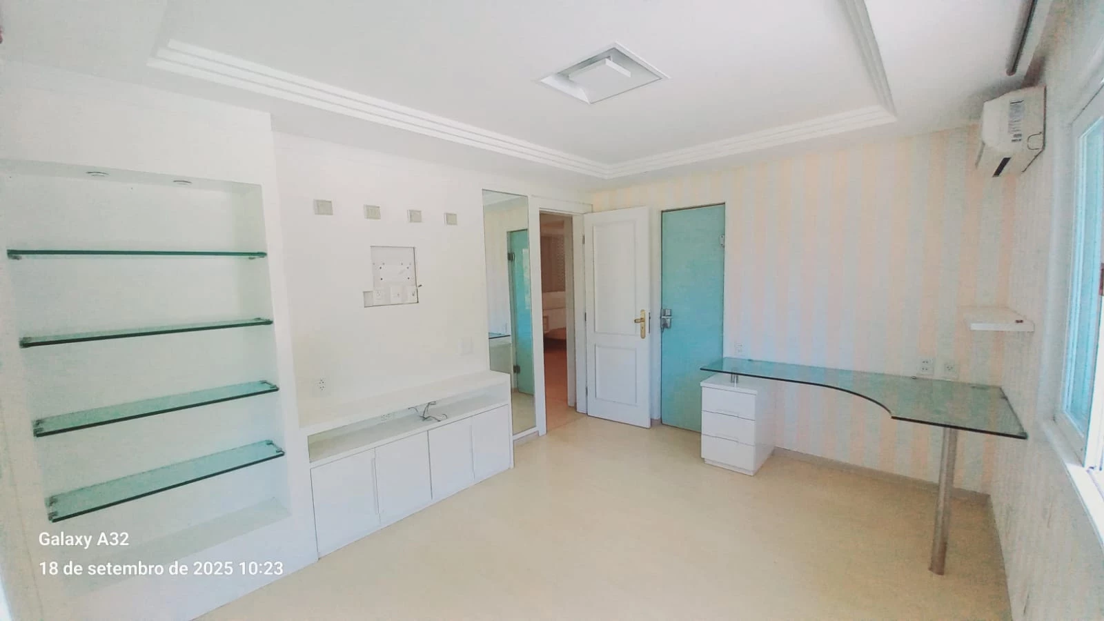 Imagem Casa de Condomínio com 5 Quartos à Venda, 600 m² em Itaipu - Niterói