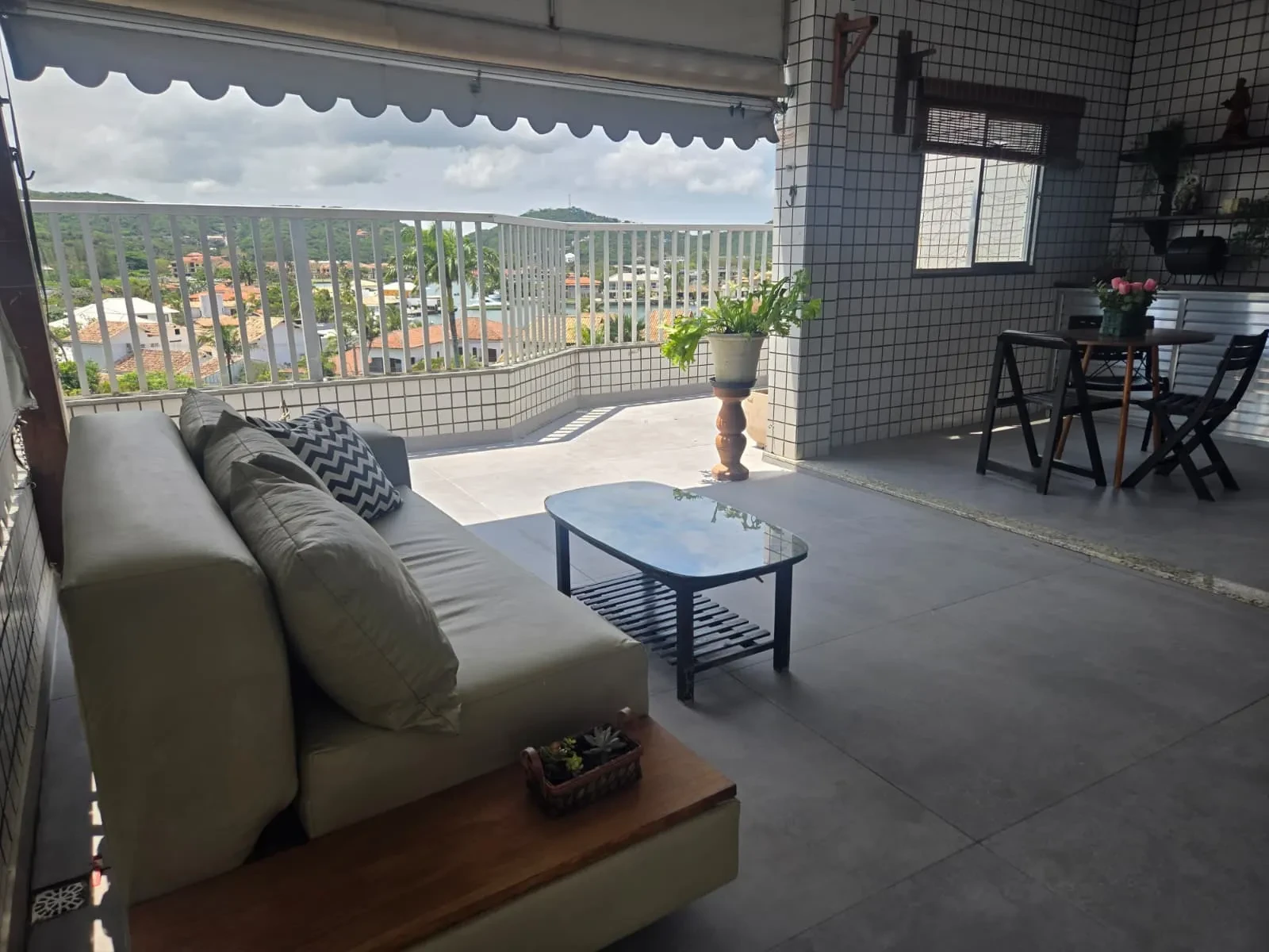 Imagem Cobertura com 3 Quartos à Venda, 123 m² em São Bento - Cabo Frio