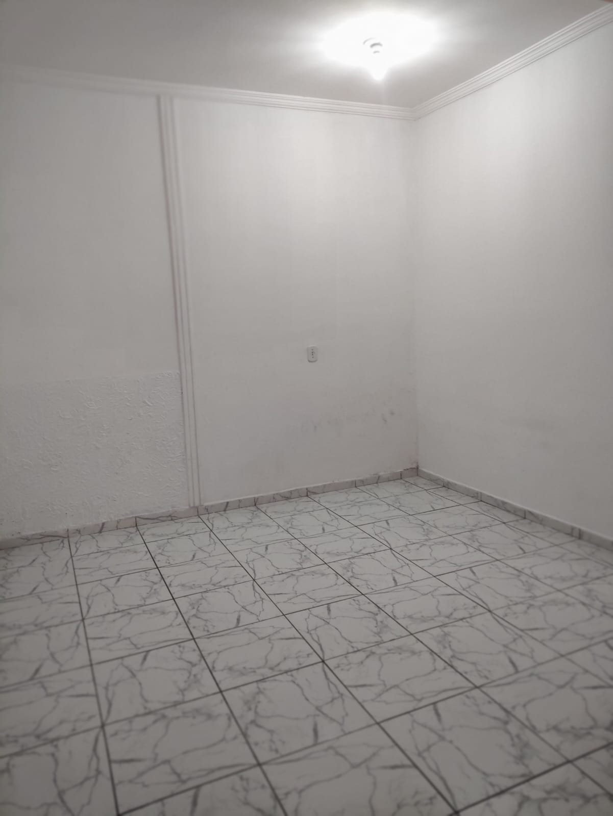 Imagem Casa com 2 Quartos à Venda, 93 m²em Jardim Santo André - Sorocaba