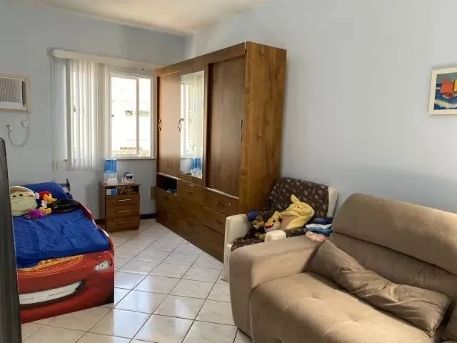Imagem Casa com 4 Quartos à Venda, 360 m² em Itaipu - Niterói
