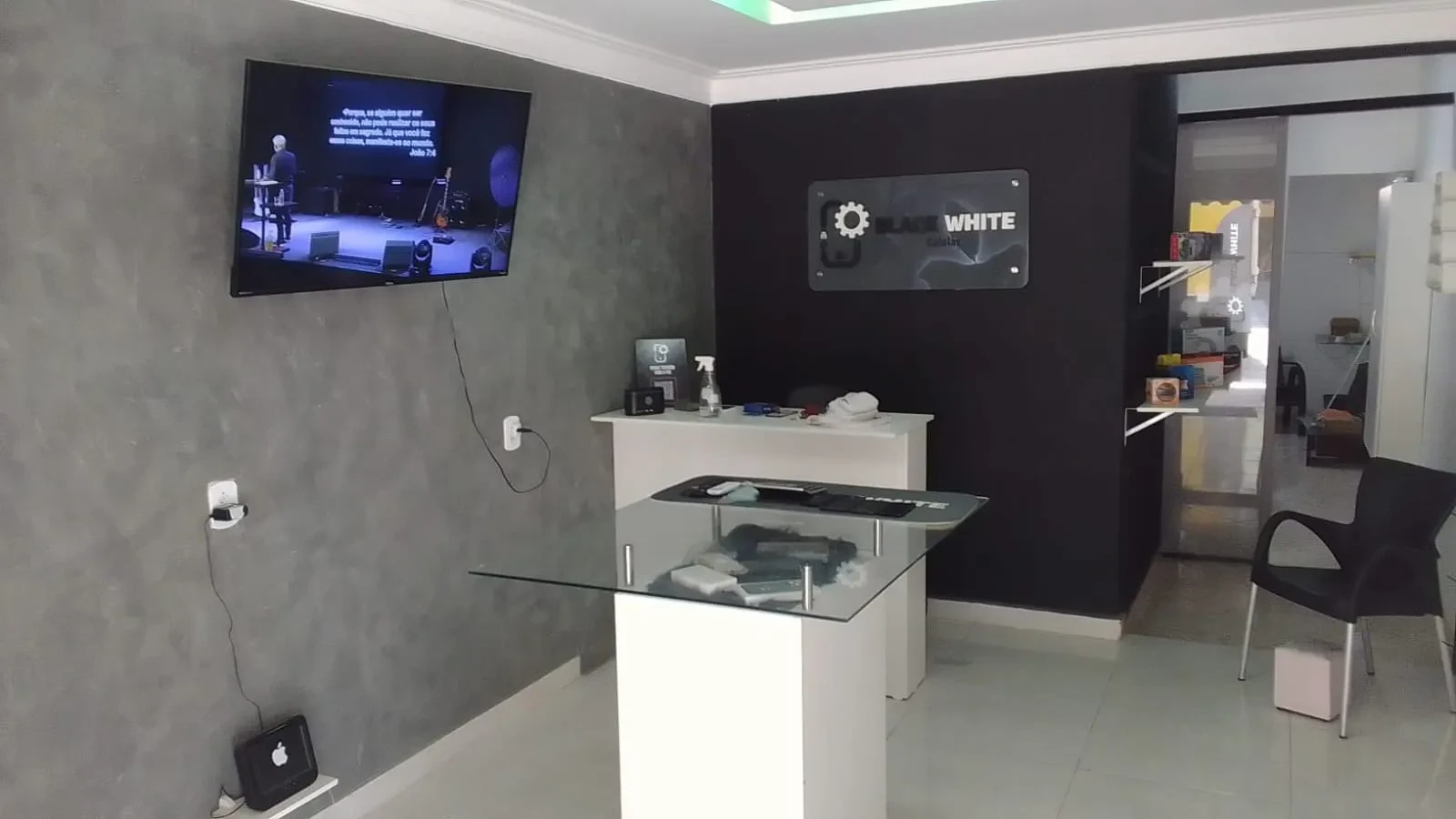 Foto do imóvel: Ponto Comercial à Venda ou Locação, 30 m² em Rio do Limão - Araruama