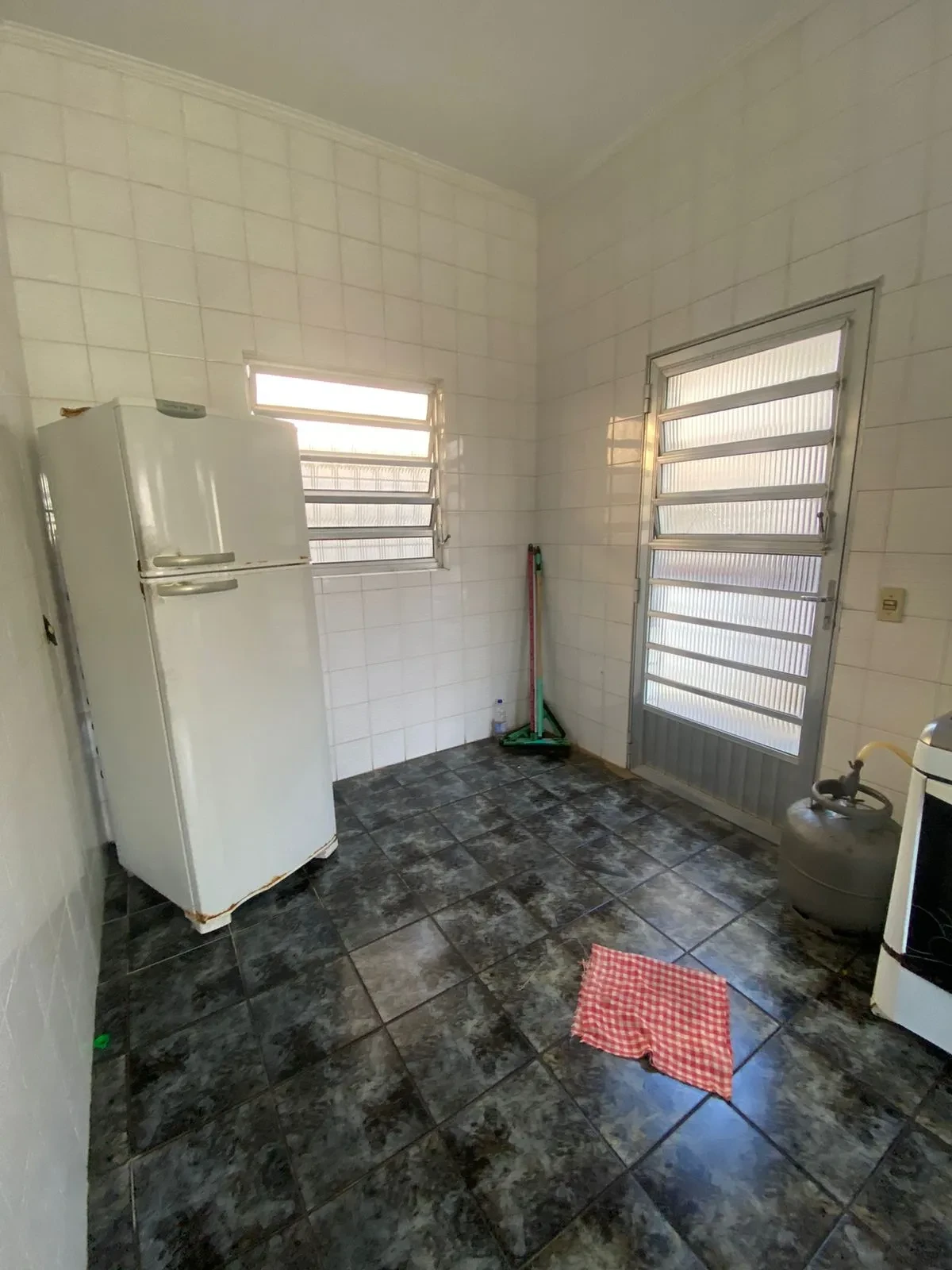 Imagem Sobrado com 5 Quartos à Venda, 195 m² em Jardim Praia Grande - Mongaguá