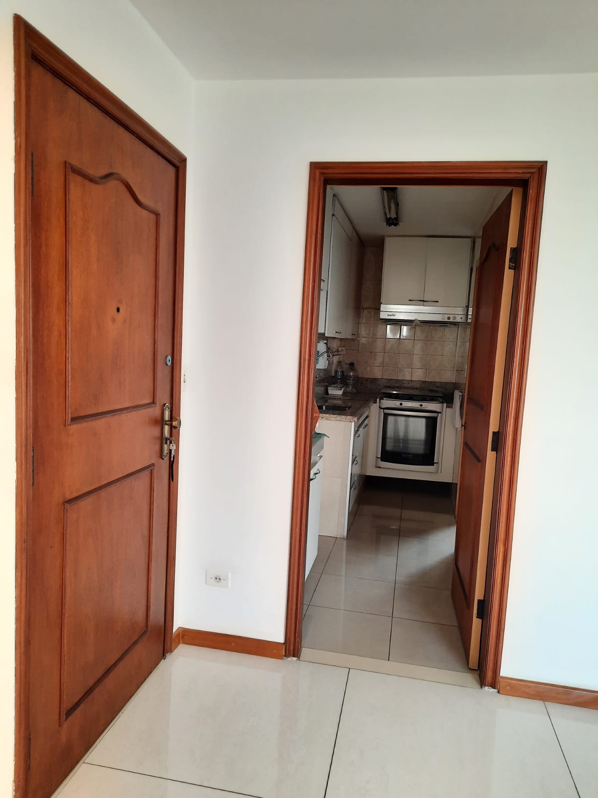 Imagem Apartamento com 2 Quartos à Venda ou Locação, 58 m² em Moema - São Paulo