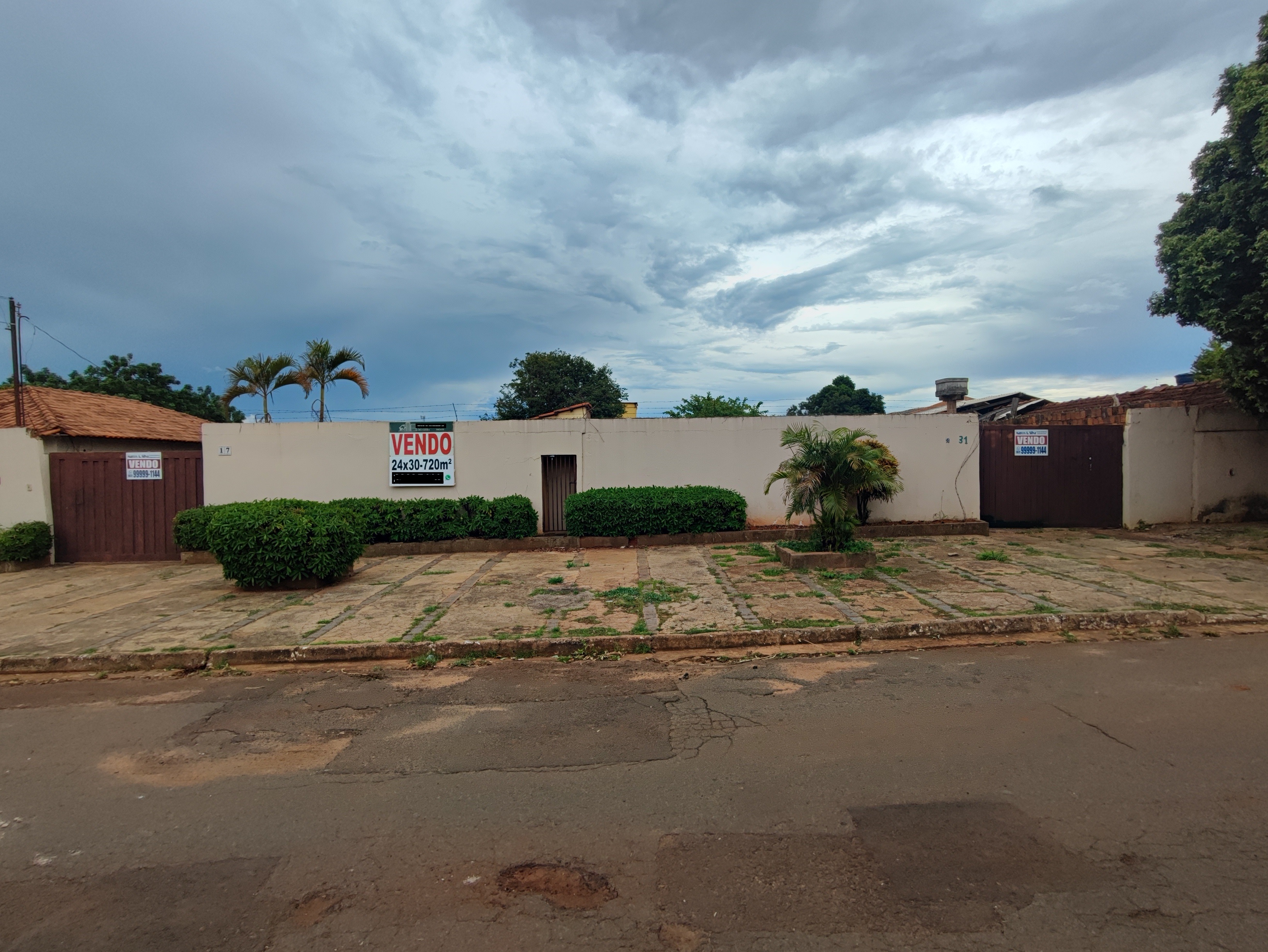 Terreno à Venda, 720 m² em Vila Albuquerque - Campo Grande