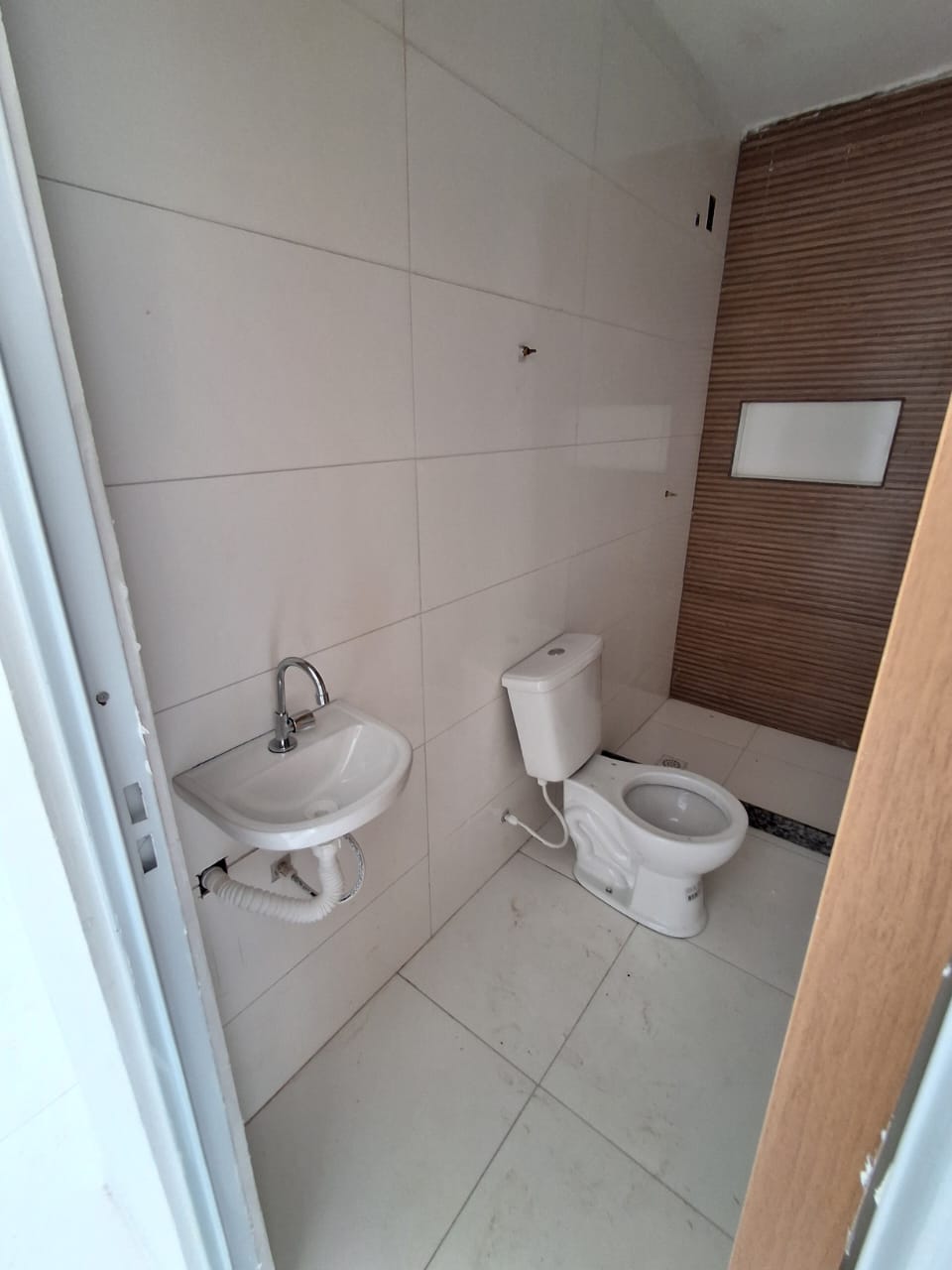 Imagem Sobrado com 1 Quarto à Venda, 4.969 m² em Centro - Queimados