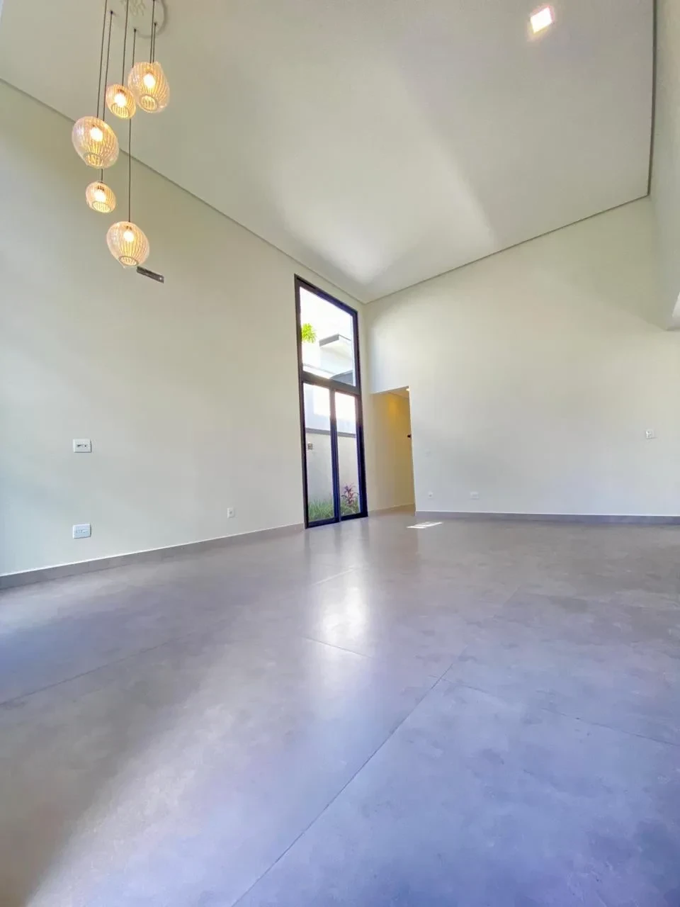 Casa de Condomínio à Venda, 177 m² em Jardim São Pedro - Mogi das Cruzes