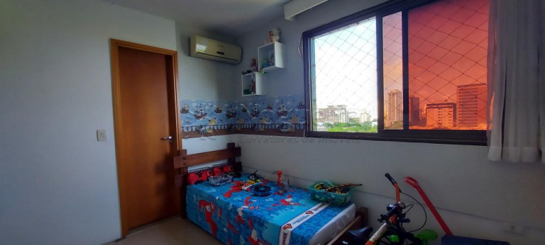 Imagem Apartamento com 4 Quartos à Venda, 151 m² em Recife - Recife