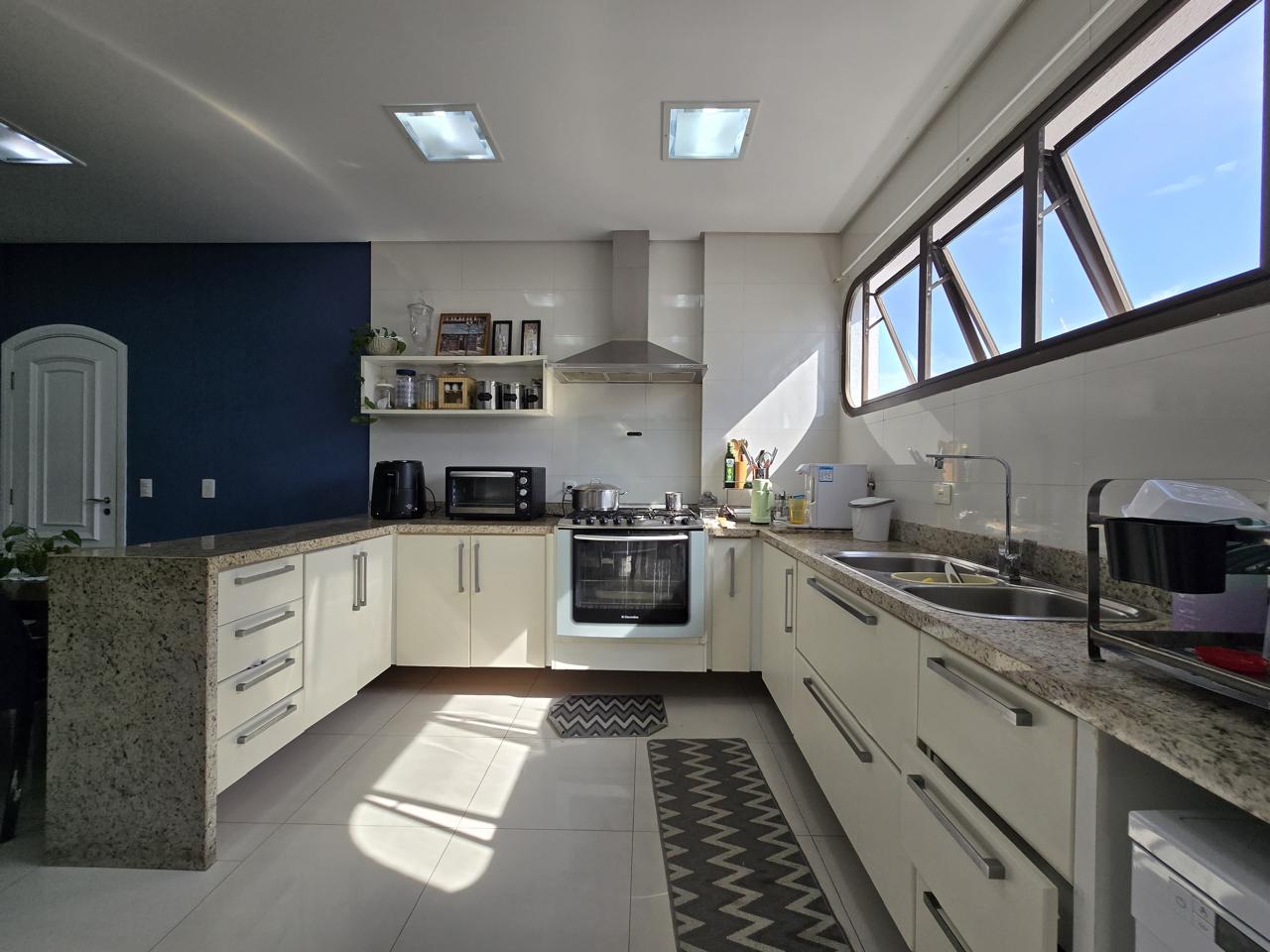 Foto do imóvel: Apartamento com 3 Quartos à Venda, 153 m²em Gonzaga - Santos