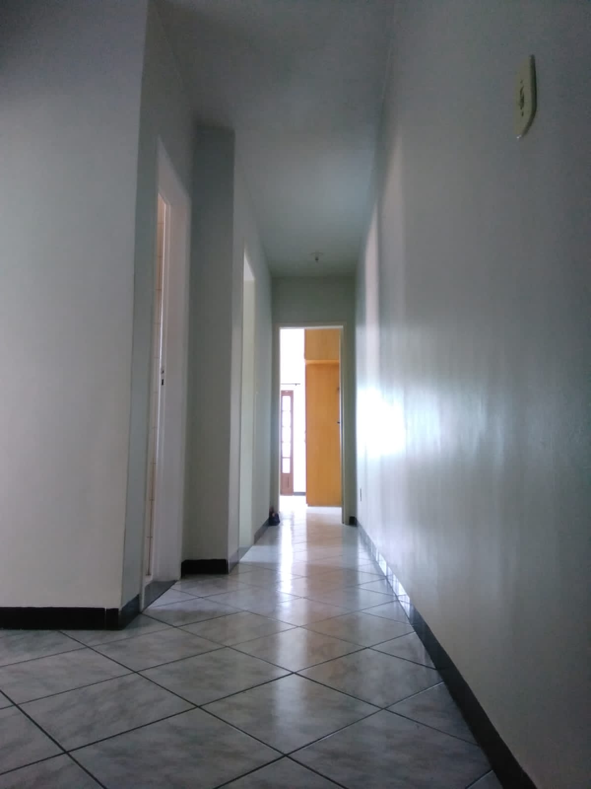 Imagem Casa com 3 Quartos à Venda, 181 m²em Piatã - Salvador
