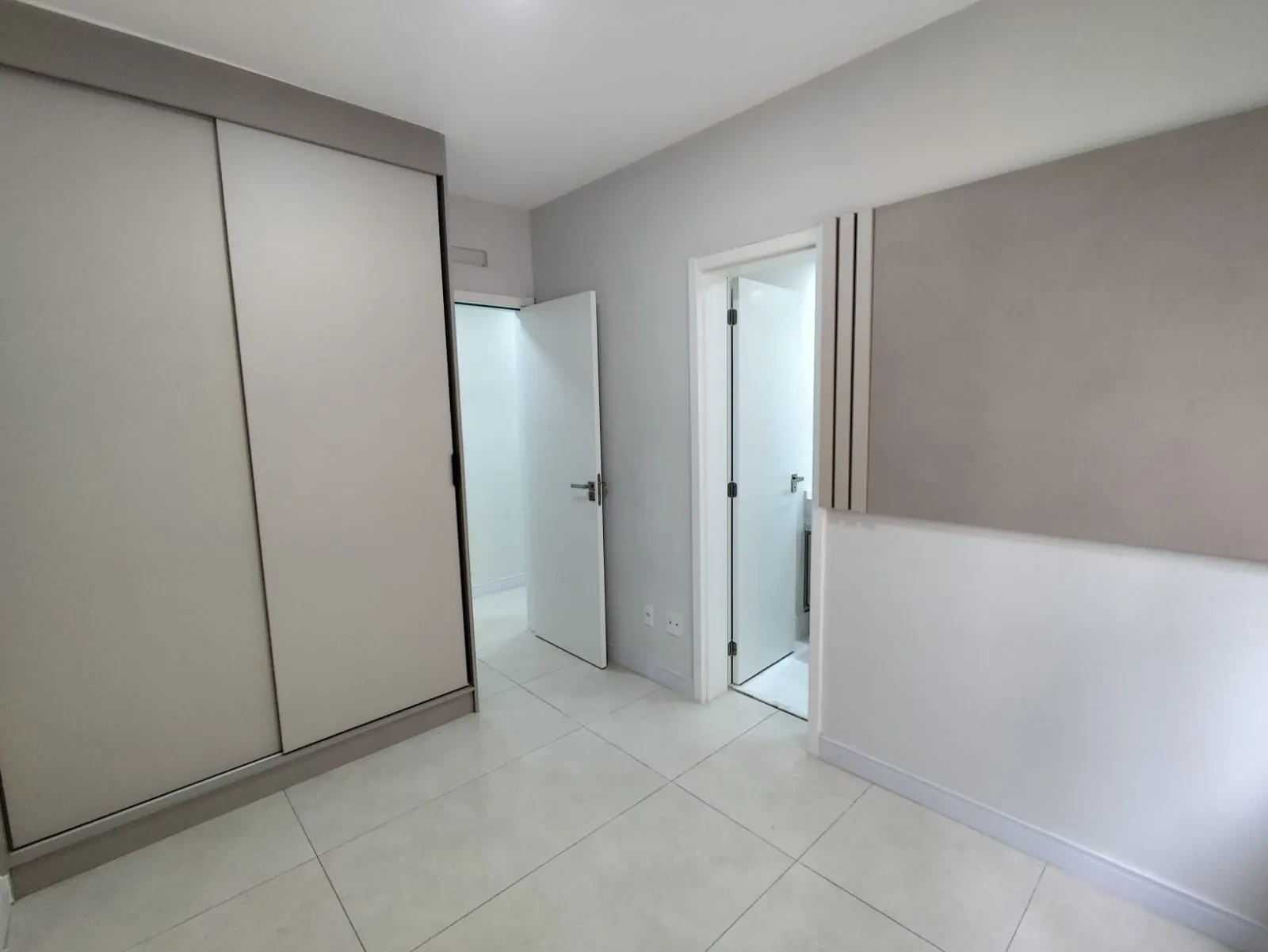 Imagem Apartamento com 2 Quartos à Venda, 82 m² em Aparecida - Santos