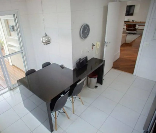 Imagem Apartamento com 4 Quartos à Venda, 230 m² em Campo Belo - São Paulo