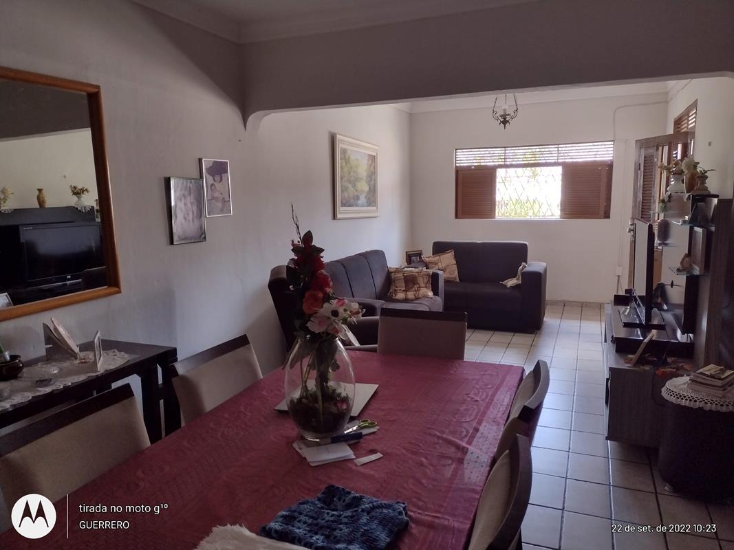 Imagem Sobrado com 6 Quartos à Venda, 180 m²em Cidade da Esperança - Natal