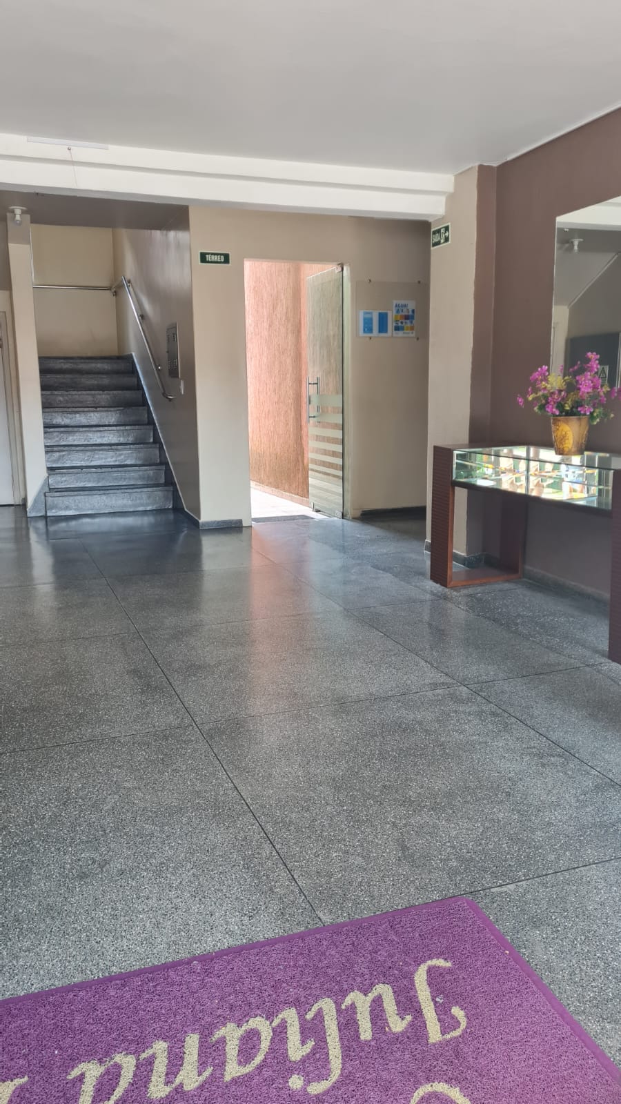 Foto do imóvel: Apartamento com 2 Quartos à Venda, 49 m² em Capão Raso - Curitiba