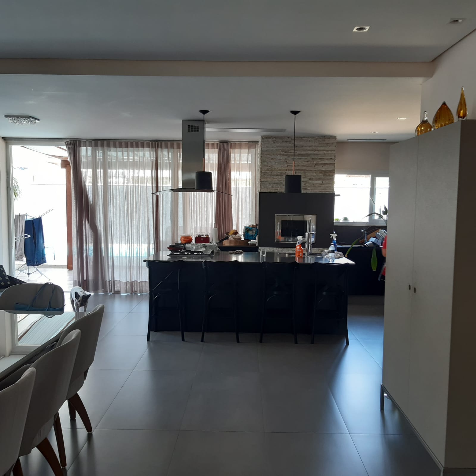 Foto do imóvel: Sobrado à Venda, 300 m² em Floresta - Joinville