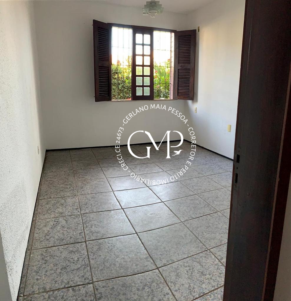 Imagem Casa com 5 Quartos à Venda, 360 m²em Monte Castelo - Fortaleza